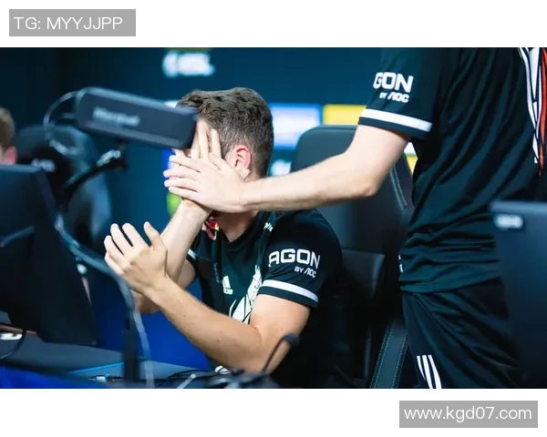 深度对话：赵敏分享她在CSGO中的成长与挑战经历